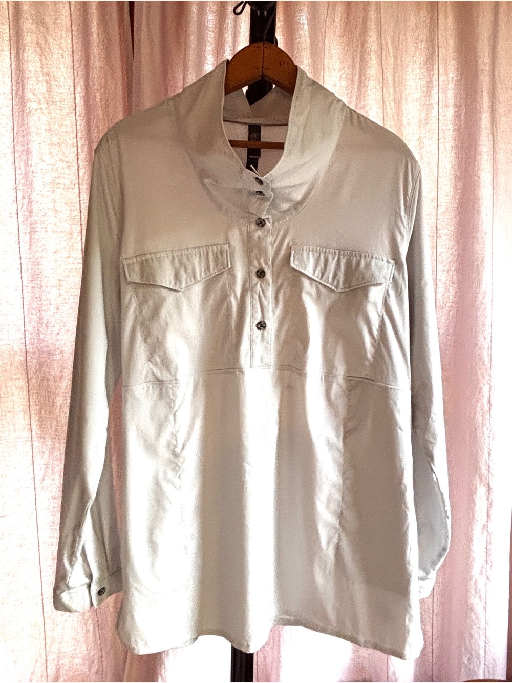 MOUNTAIN HARDWEAR: All Purpose Utility Shirt